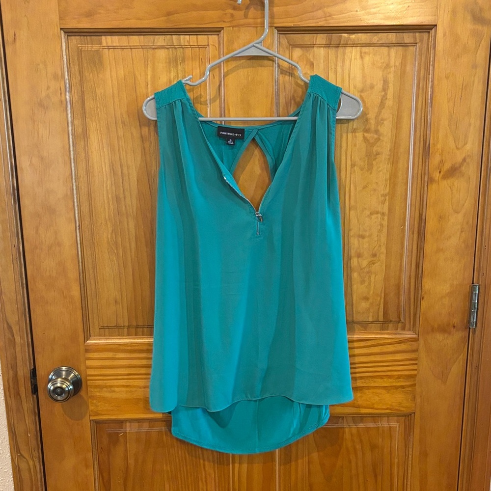 Worthington Teal Sleeveless V-Neck Keyhole Chiffon Camisole